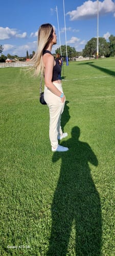 Customer photo review of Milkshake icy blonde shampoo 300ml