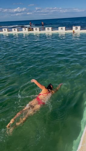 Customer photo review of Venice 1pc - Foam Logo