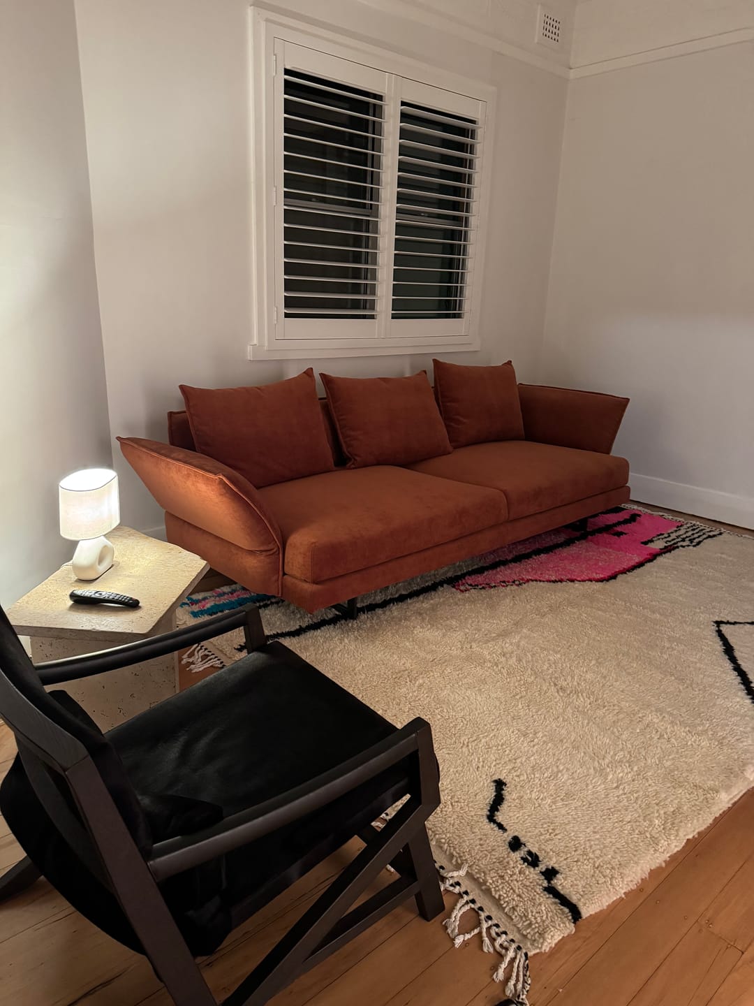Customer photo review of Tafita - Moroccan Rug 6x9 White Azilal  | Authentic Berber Moroccan Living room Rug | Handmade 100% Wool Rug | 300x194 cm | 9'84x6'36 ft