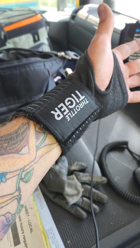 Customer photo review of Motorcycle Wrist Support - Ride Without Wrist Pain