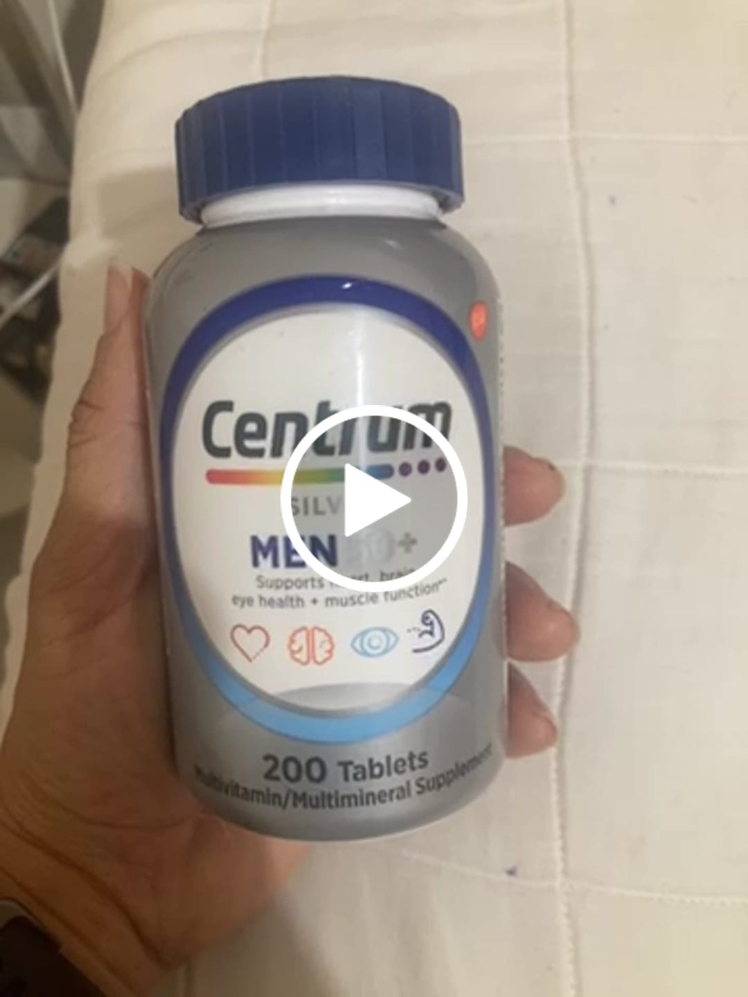 Customer video review of Centrum Silver - Multivitamina para Adultos 50+ (325 Tablets)