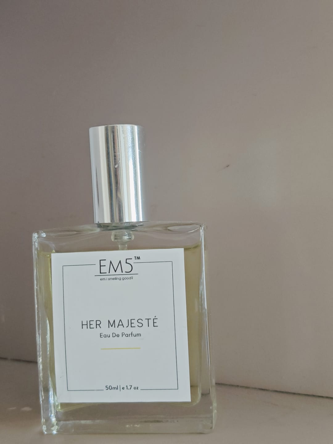 Customer photo review of EM5™ Omb Leather | Solid Perfume for Men & Women | Alcohol Free Strong lasting fragrance | Leather Animalic Earthy | Goodness of Beeswax + Shea Butter