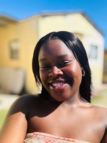 Customer photo review of Sleek Full Frontal 13a Bobs