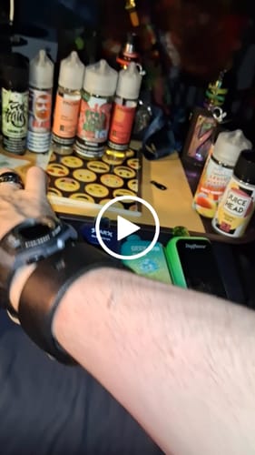 Customer video review of RAZ LTX DC25000 Disposable Vape (0% & 5%, 25000 Puffs)