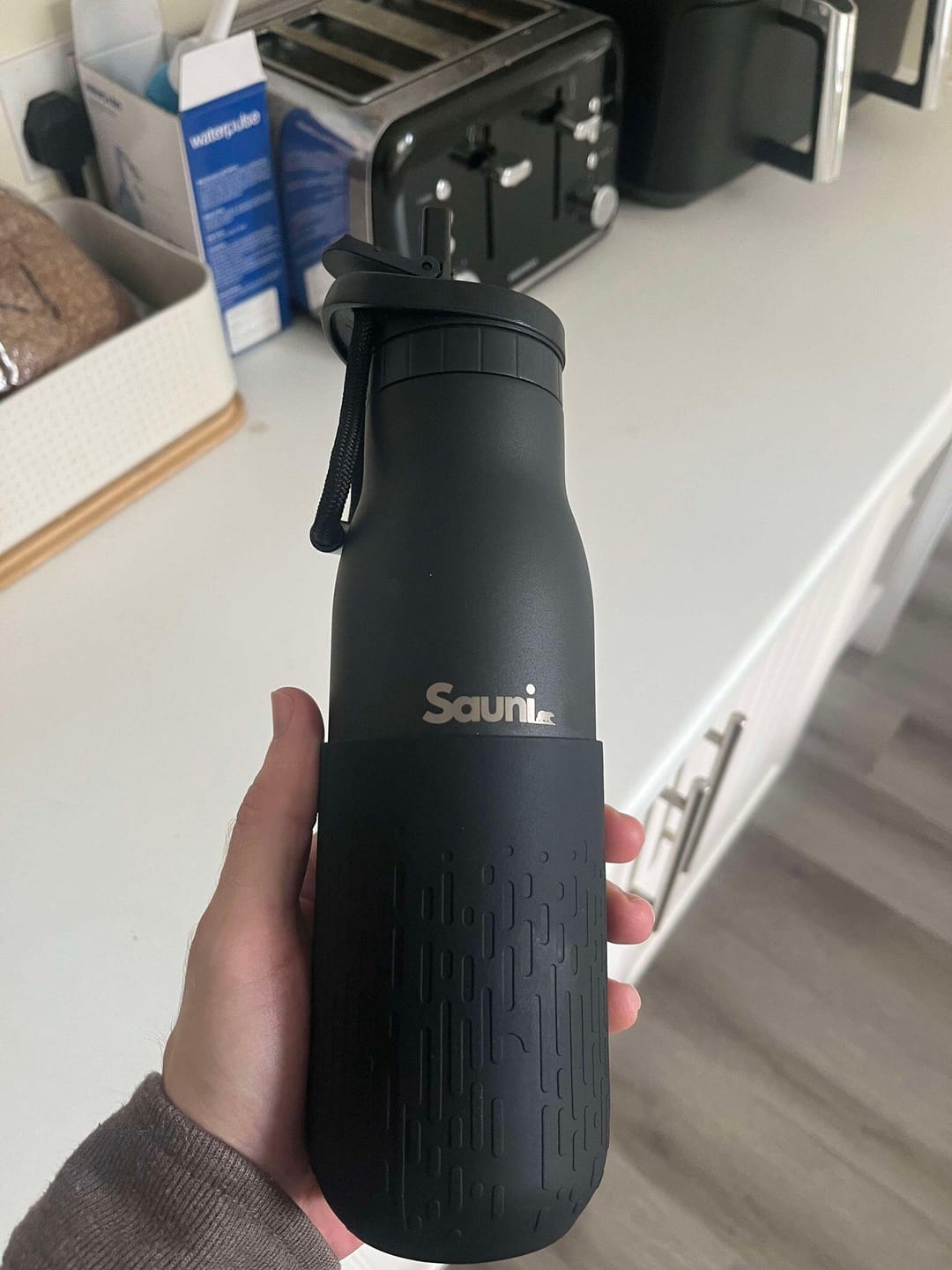 Customer photo review of Sauni Insulated Sauna Water Bottle - Stainless Steel, 500 mL (17.6 OZ) - Black