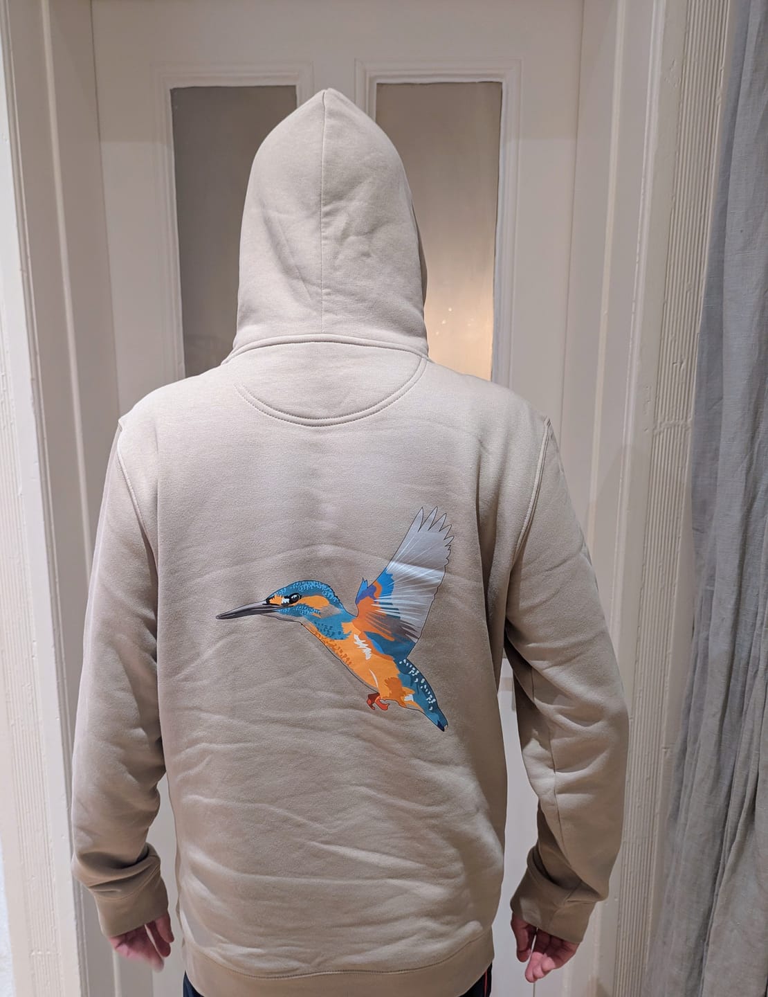 Customer photo review of Eisvogel Bio Männer Hoodie Backprint