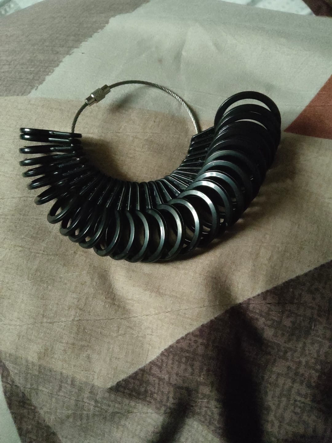 Customer photo review of B&CO Ring Sizer