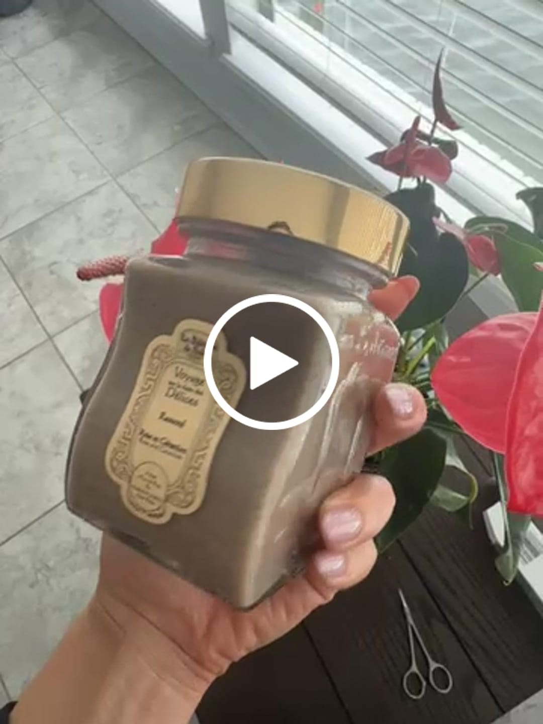 Customer video review of Washing Paste with Rassoul - Rituals of Hammam