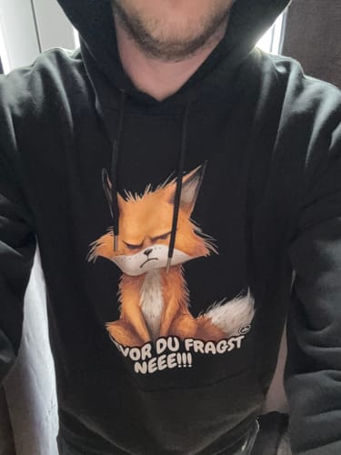 Customer photo review of Grumpy Fox - Bio Unisex Hoodie (PREMIUM)