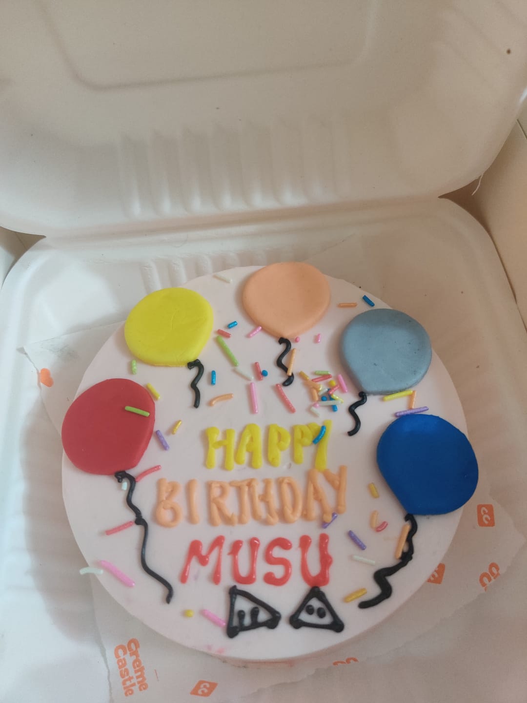 Customer photo review of Balloon Bento Cake