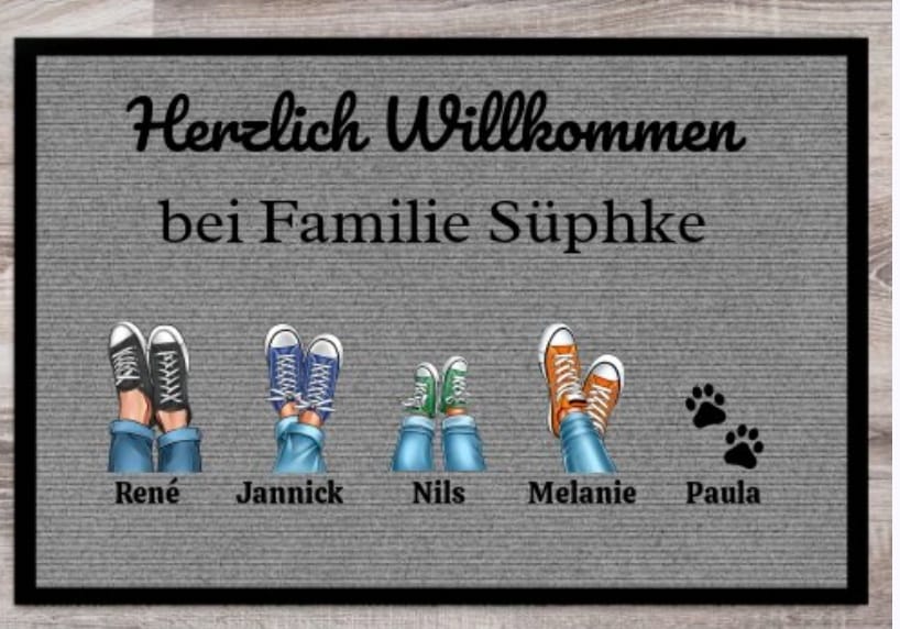 Customer photo review of Fußmatte für Familien mit Sneakern + Namen (2-6 Familienmitglieder) - Personalisierte Fußmatte