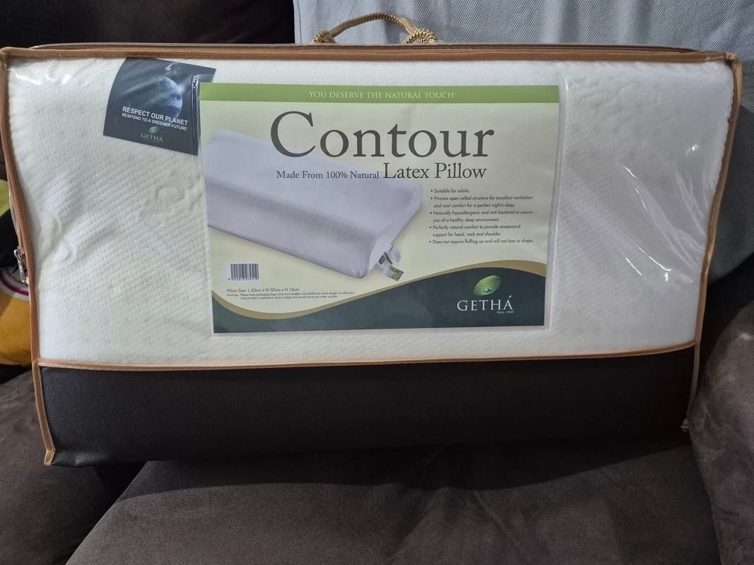 Customer photo review of Getha Contour Latex Pillow (Cotton Fabric / Tencel Fabric)