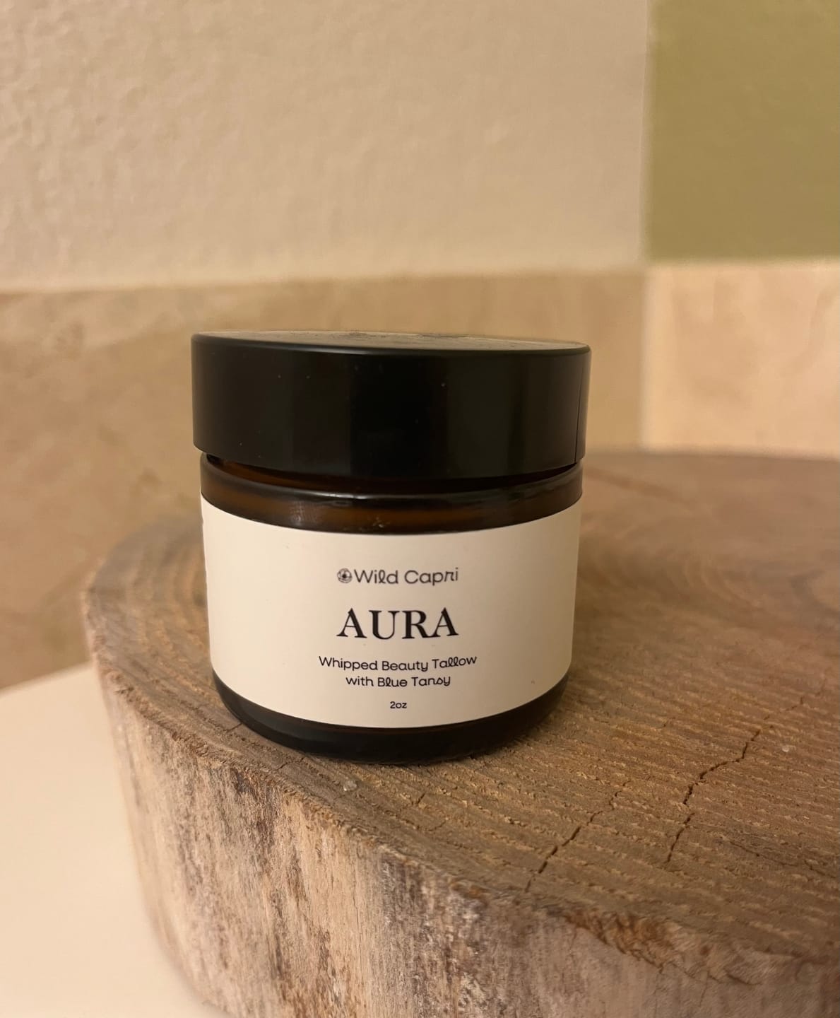 Customer photo review of Aura Beauty Whip