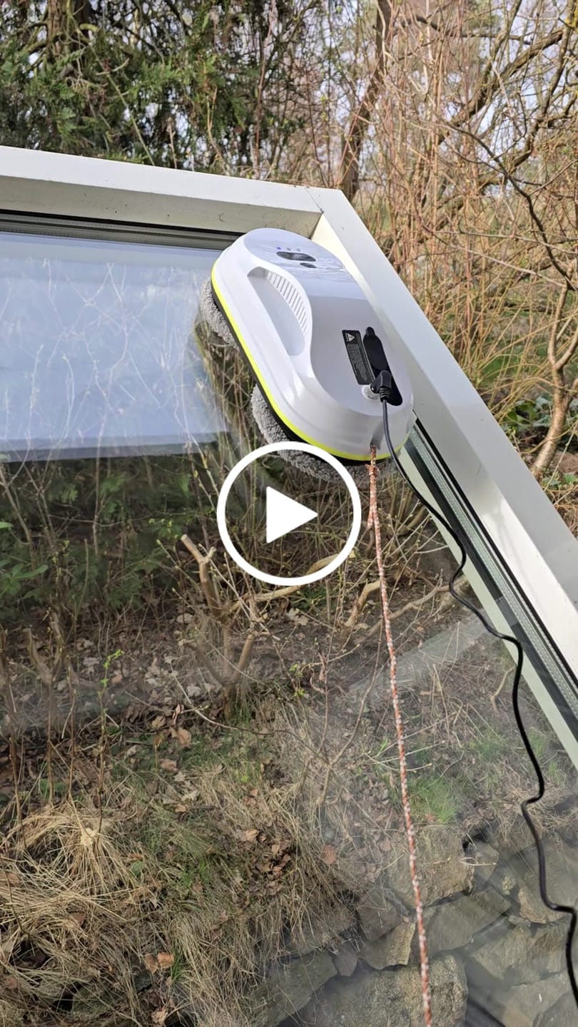 Customer video review of Fönsterputsrobot DiteWimba FPR20 med sprayfunktion
