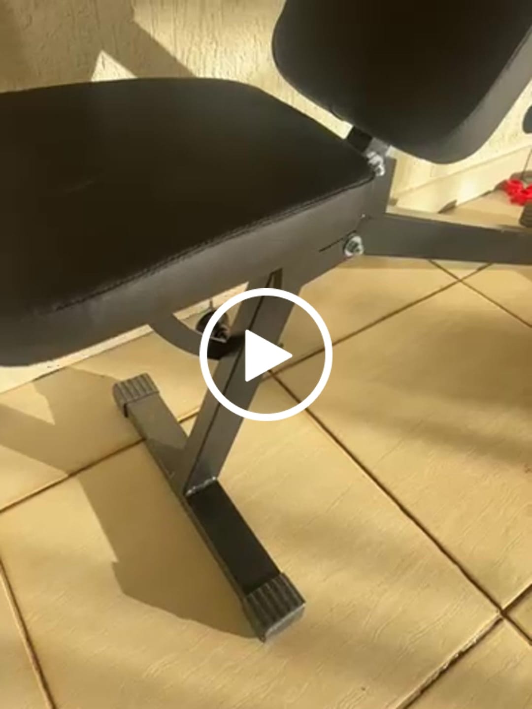 Customer video review of Banco de musculação 6x1 posições