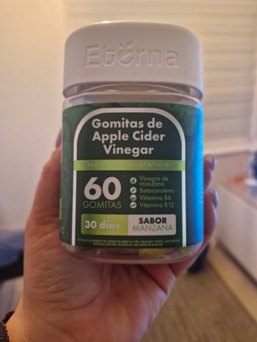Customer photo review of Gomitas de Vinagre de Manzana