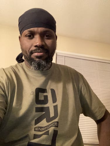 Customer photo review of Grind Tee