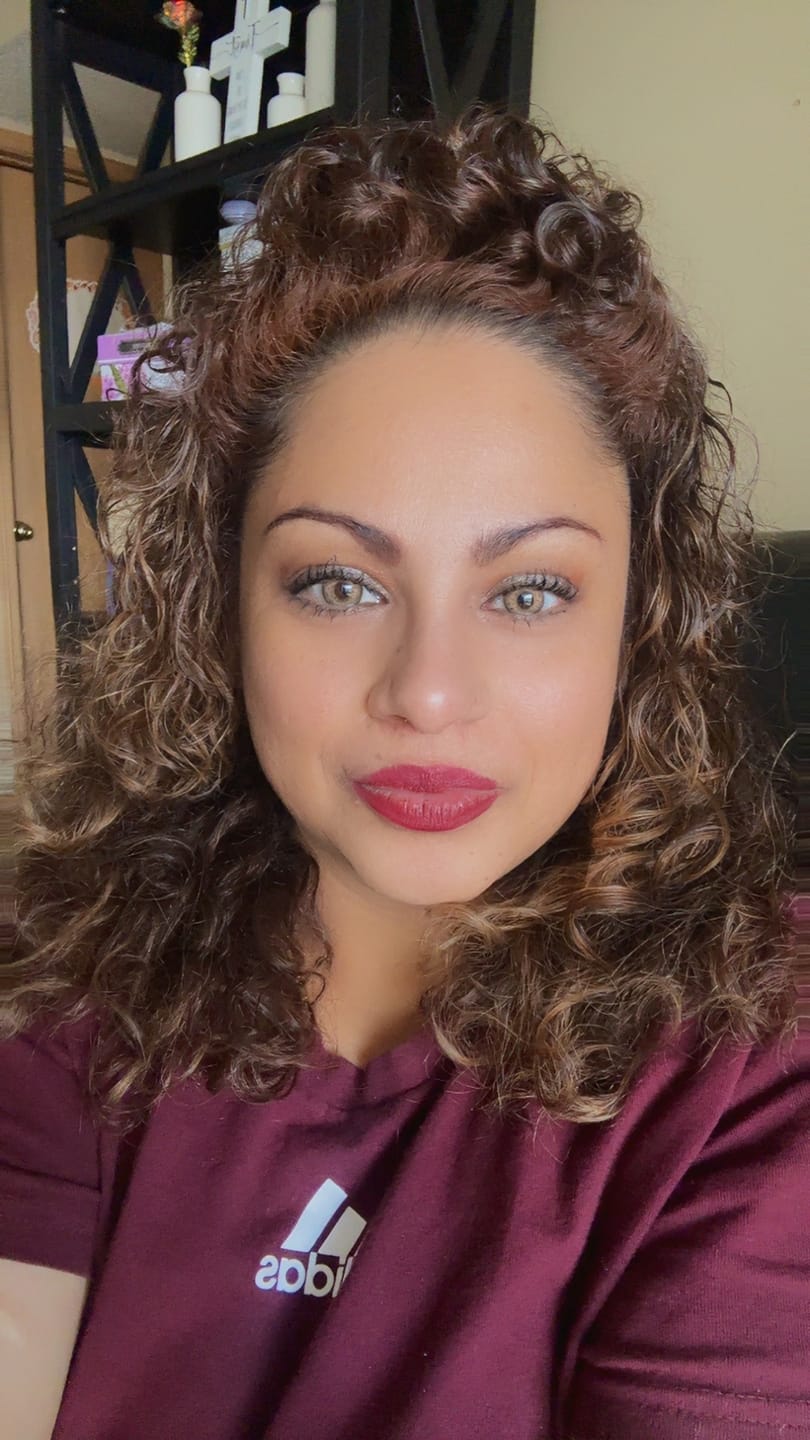 Customer photo review of Kohaku Light Brown Prescription Colored Contact Lenses