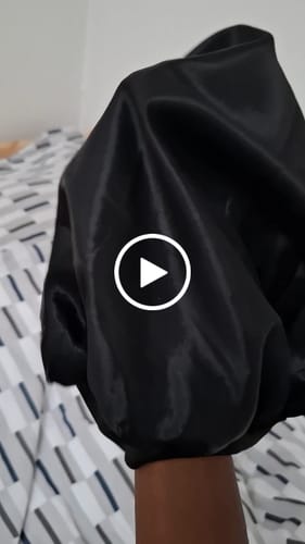 Customer video review of Black Silky Bonnet