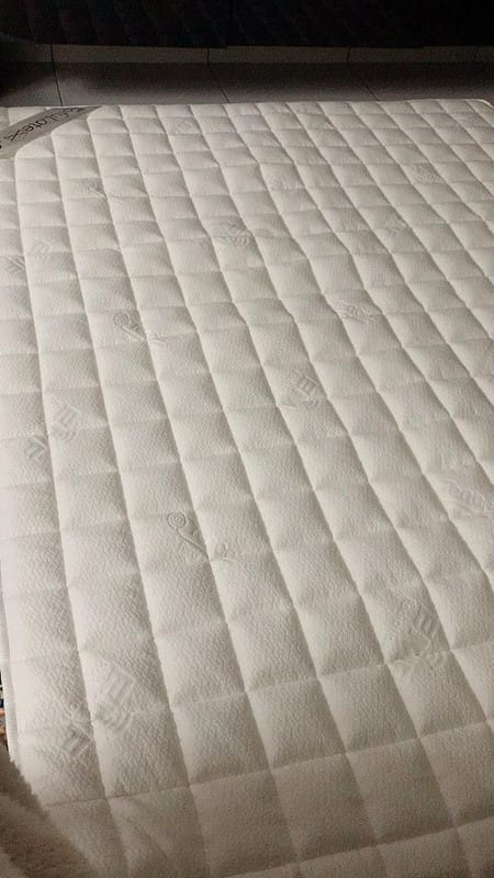 Customer photo review of Getha Tofu Latex Topper - Premium