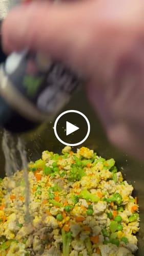 Customer video review of All Pups Seasoning