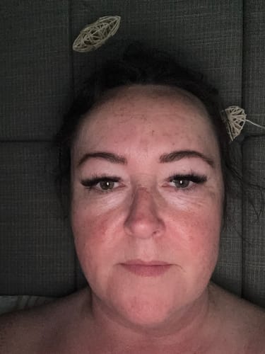 Customer photo review of TEXTURED TOUCH BROW TINT