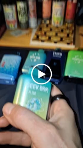 Customer video review of Geek Bar Pulse 15000 Disposable Vape (5%, 15000 Puffs)