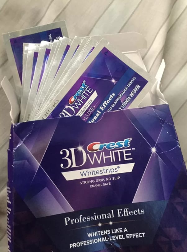 Customer photo review of Crest 3D White Strip Pro. 40pcs