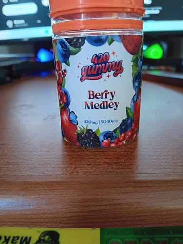 Customer photo review of 420MG Berry Medley 5040mg THC Delta 8 Delta 9 Gummies 12 Count