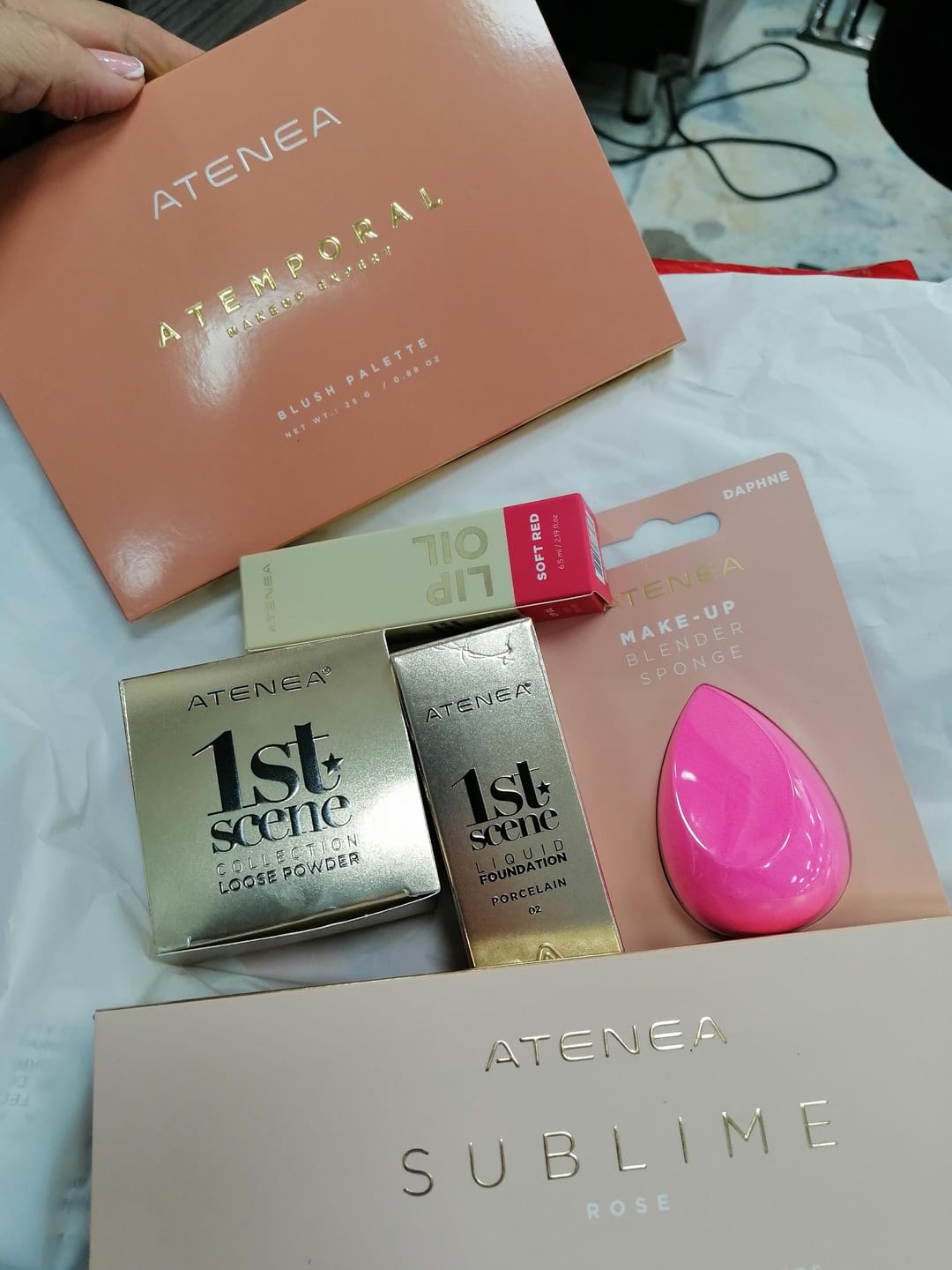 Customer photo review of PALETA DE SOMBRAS ROSE 12 TONOS SUBLIME