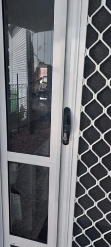 Customer photo review of Screen Door Adapter [Colour: White]