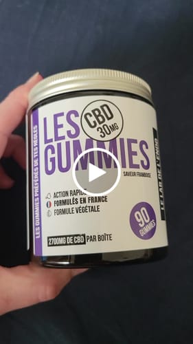 Customer video review of Gummies Premium CBD - 2700MG