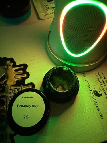 Customer photo review of Strawberry Gary