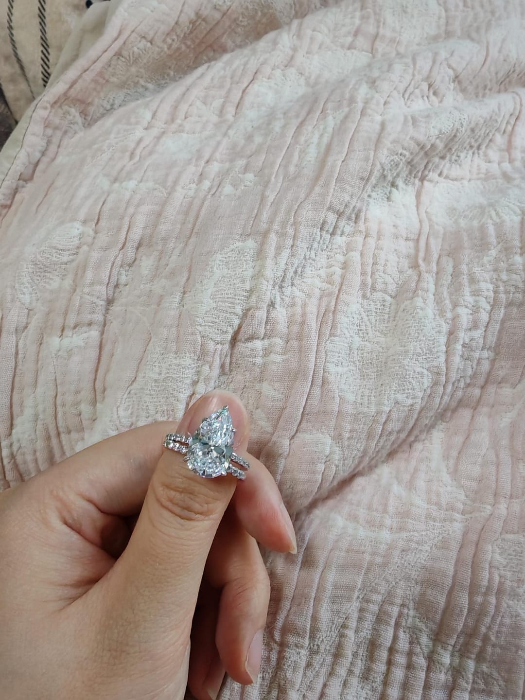 Customer photo review of S925 4.5Ct Pear Cut Wedding Ring & Open Wedding Band Bridal Rings Travel Rings For Her
