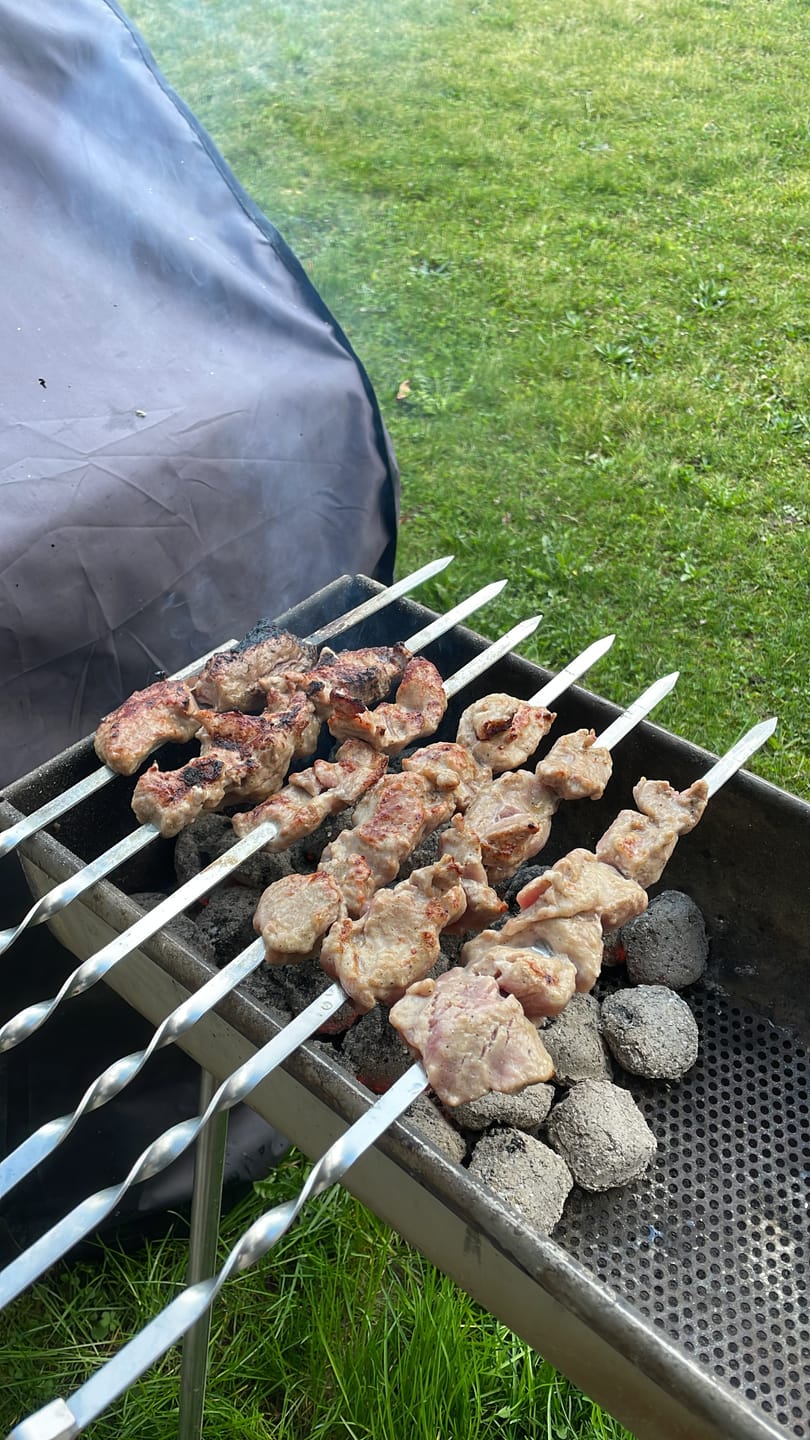 Customer photo review of Lamm-Schaschlik Knoblauch-Pfeffer – würzig mariniert aus der Keule | mySchaschlik
