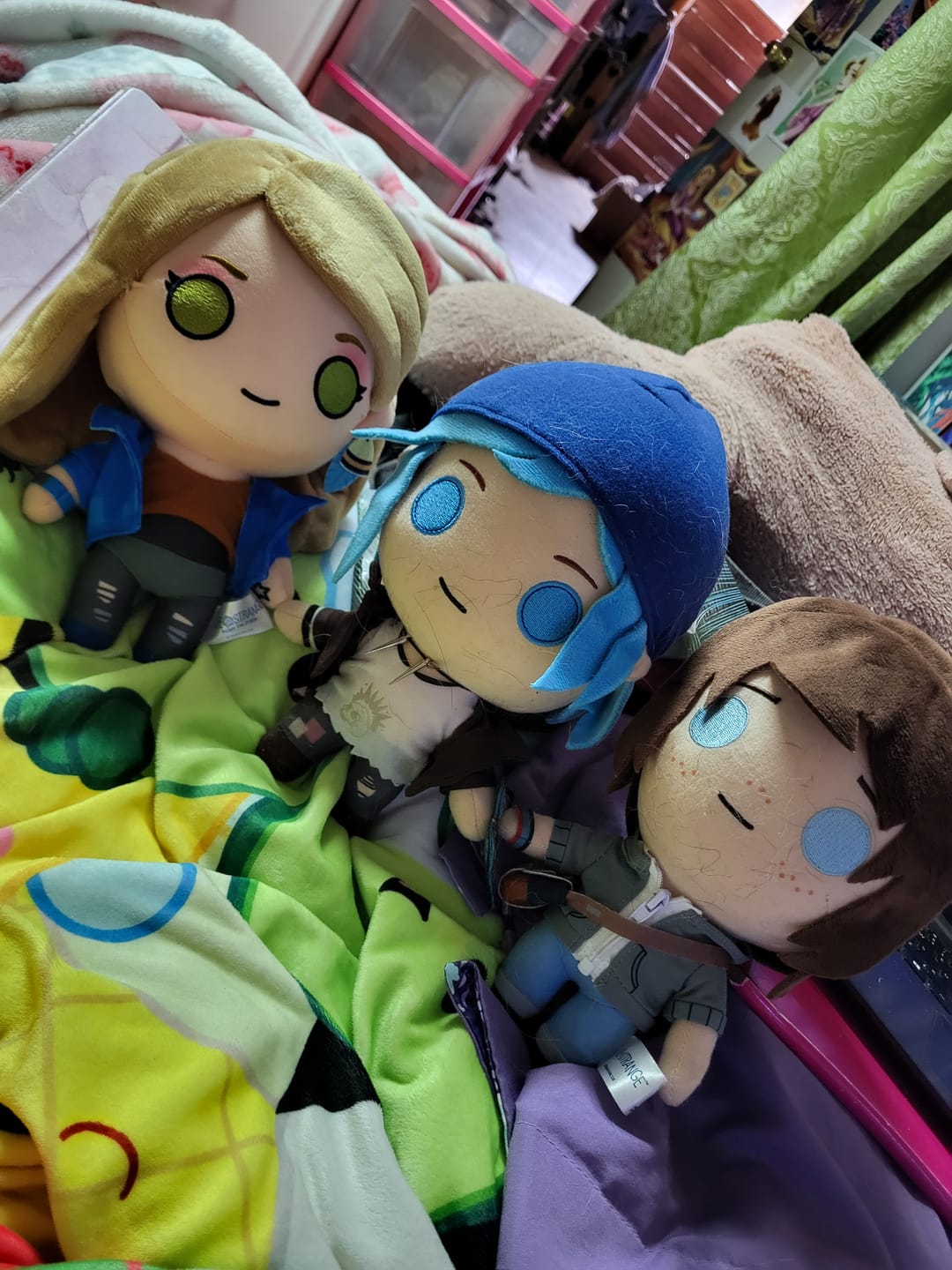 Customer photo review of Life is Strange - Rachel Amber Collector's Plush