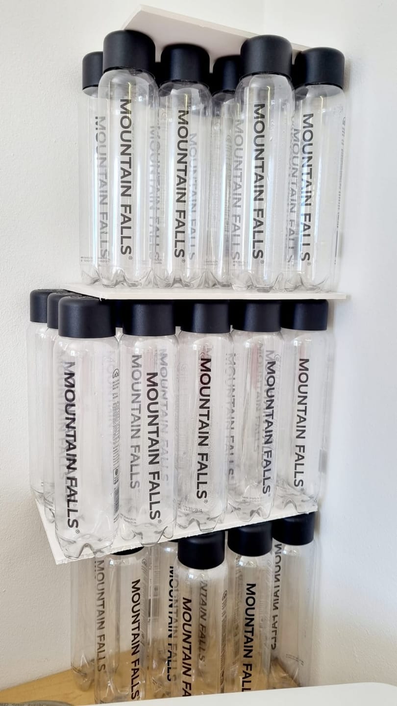 Customer photo review of 500ml Still Mineral Water- Pack of 24