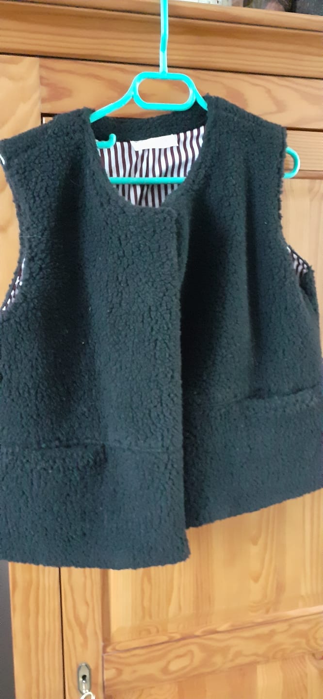 Customer photo review of Gilet Basile Duvetine noir