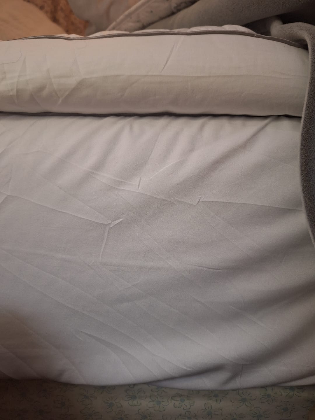 Customer photo review of Muscle Mat Luxury Mattress Topper - 4 Inches Thick