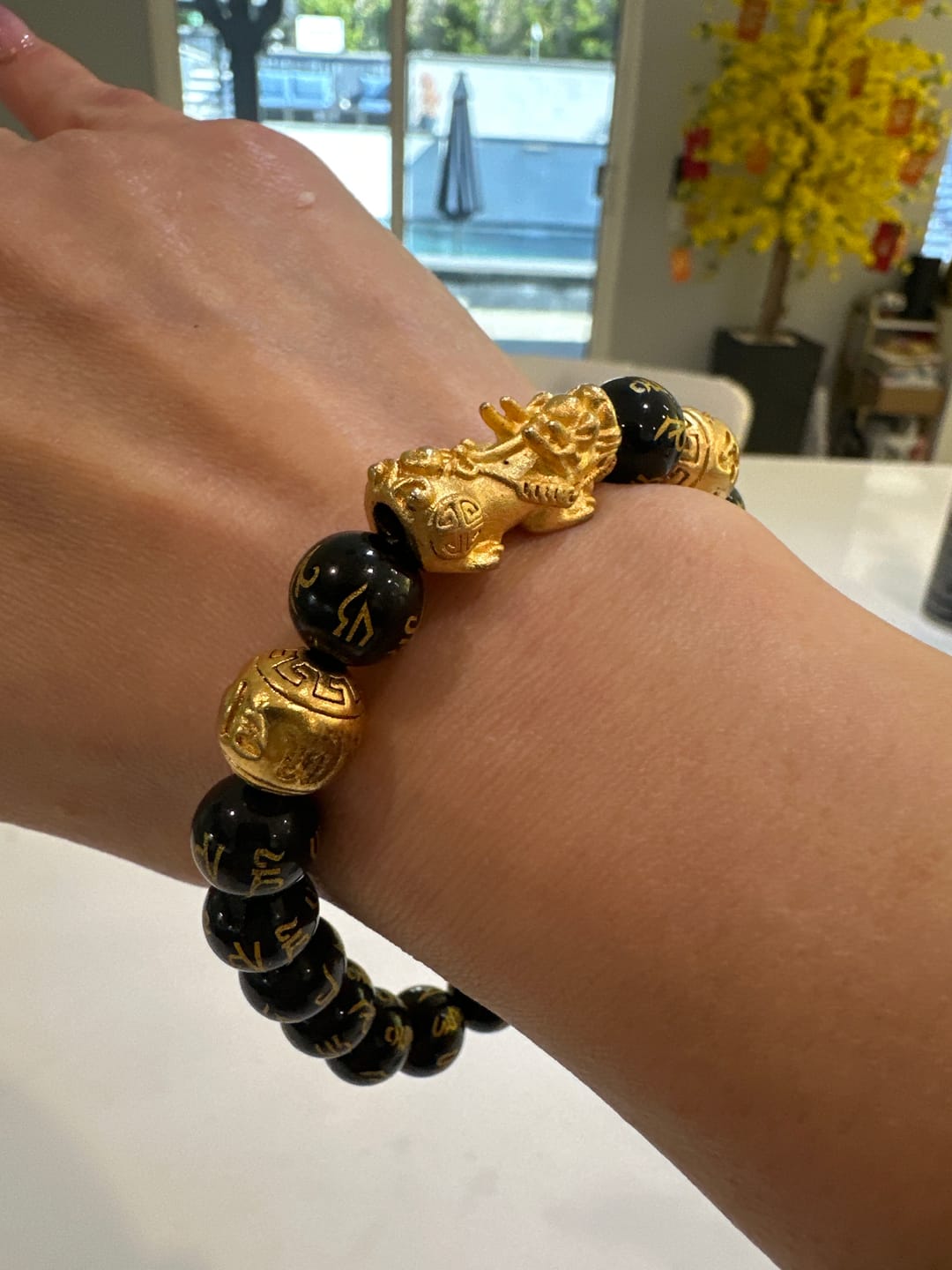 Customer photo review of Feng Shui Black Obsidian Wealth Bracelet