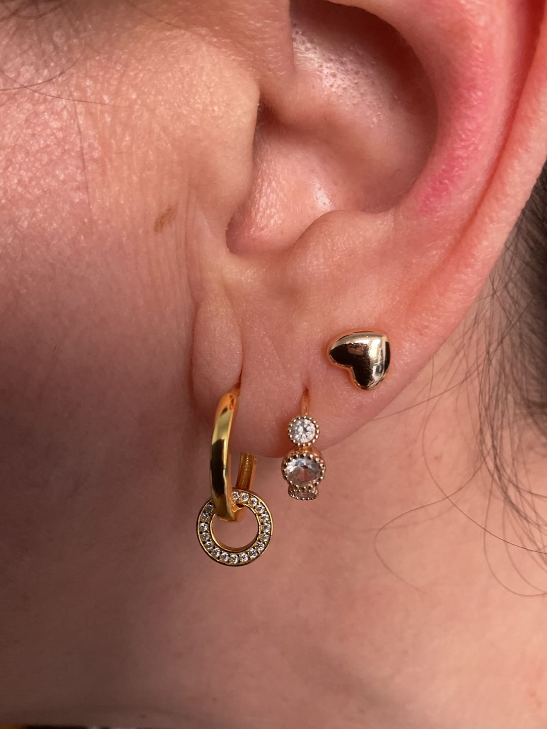 Customer photo review of Pendientes Aros Enlazados