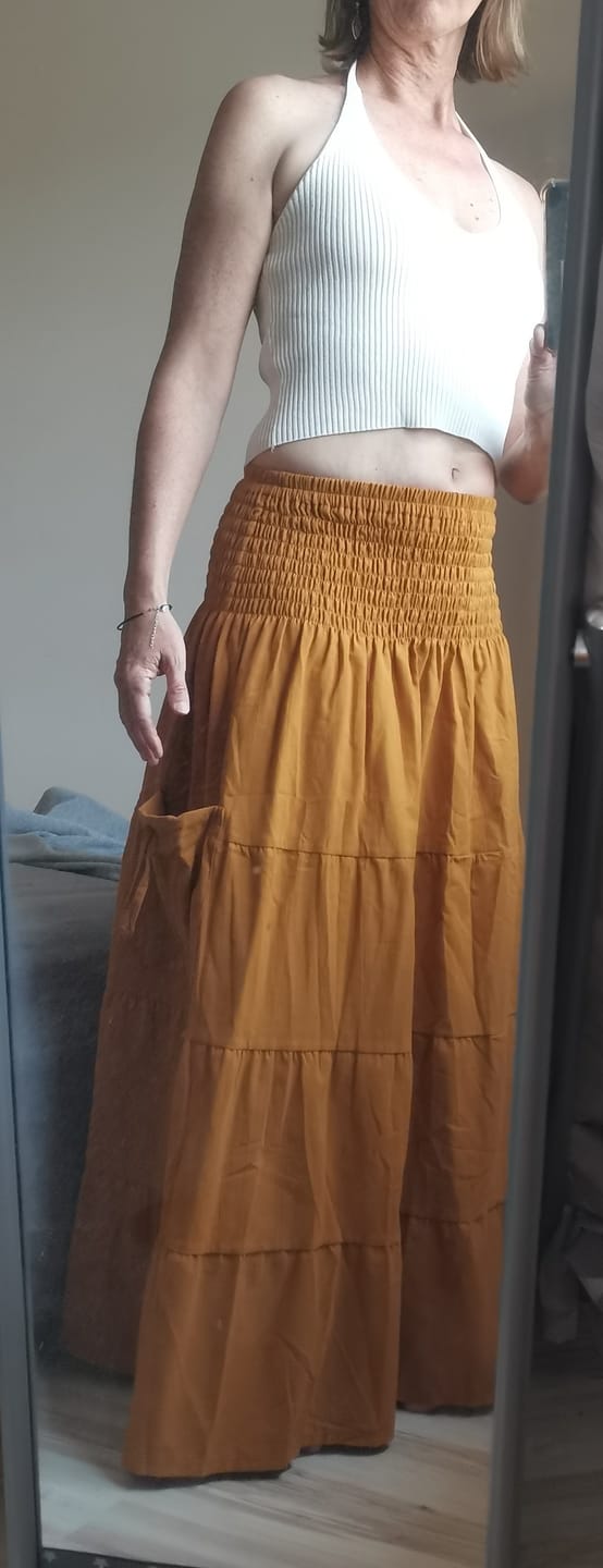 Customer photo review of Maxi Skirt Keela Copper