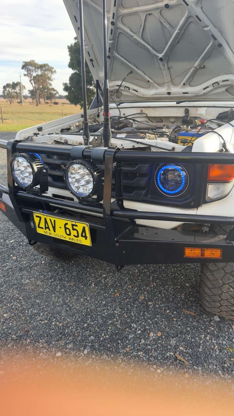 Customer photo review of 7" 'Halo' LED Colour Chasing Headlights