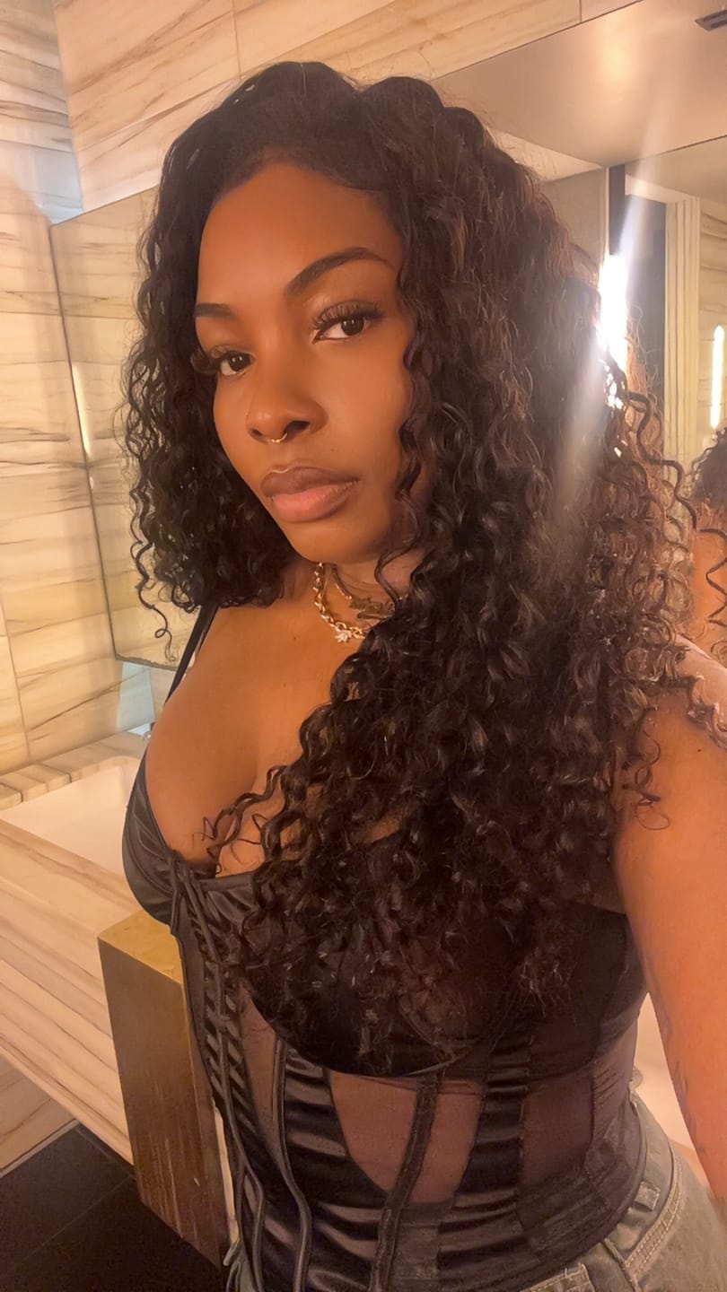 Customer photo review of Indian Curly Bundle