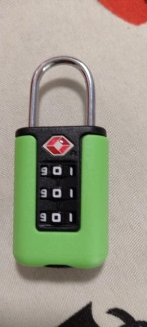 Customer photo review of Cadenas Code TSA 3 Chiffres