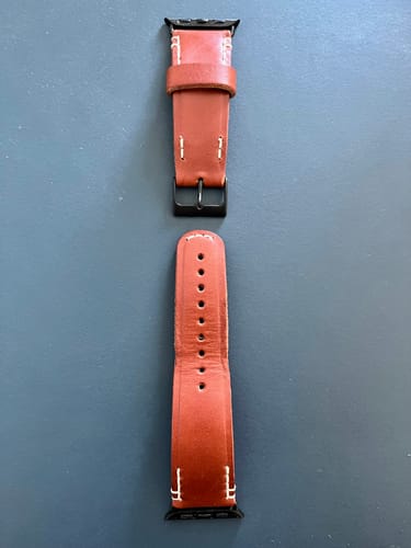Customer photo review of Leather Apple Watch Bands