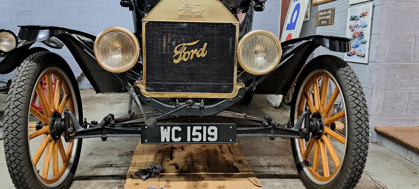Customer photo review of Classic Metal Pressed Number Plate 520 x 111mm & 11 x 8 inches