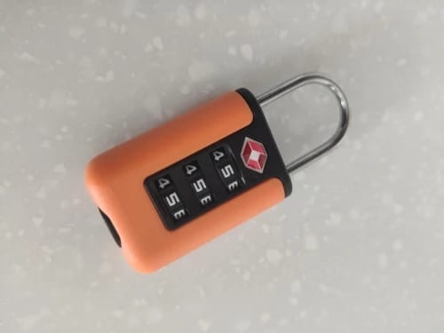 Customer photo review of Cadenas Code TSA 3 Chiffres