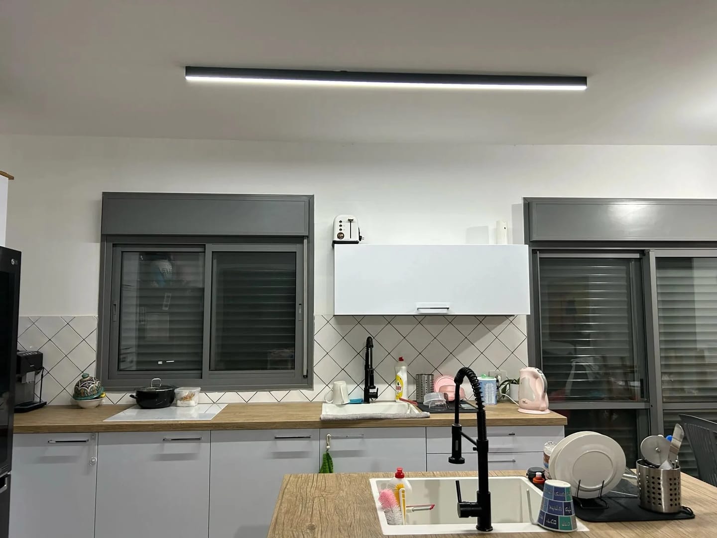 Customer photo review of WOMO Dimmable Long Linear Ceiling Light-WM1003