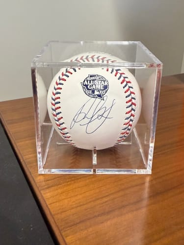 Customer photo review of Paul Skenes Autograph Signing